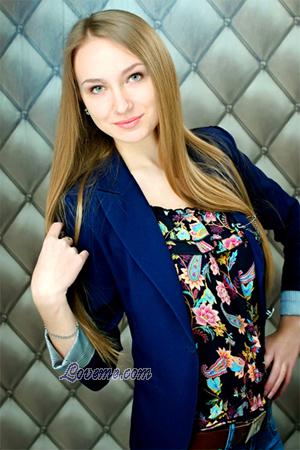 156915 - Anna Age: 29 - Ukraine