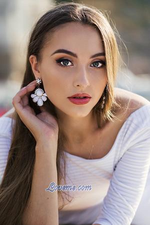 183668 - Anastasiya Age: 30 - Russia