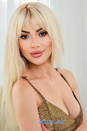 215526 - Natalya Age: 35 - Ukraine