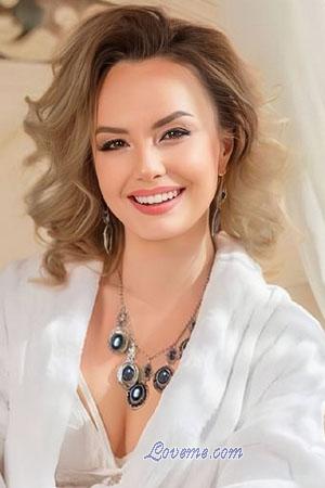 217647 - Zoryana Age: 39 - Ukraine